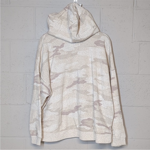 American Eagle Outfitters Ahh-Mazingly Soft Cream Camo Hoodie Sweatshirt Med NWT - Picture 4 of 4